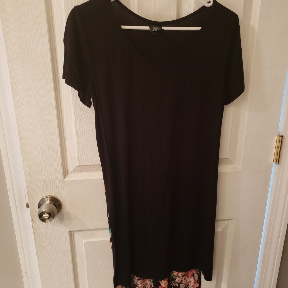 Black hi low t shirt